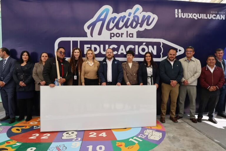 Seguimos trabajando 24/7 por la educación y el futuro de nuestros niños: Romina Contreras