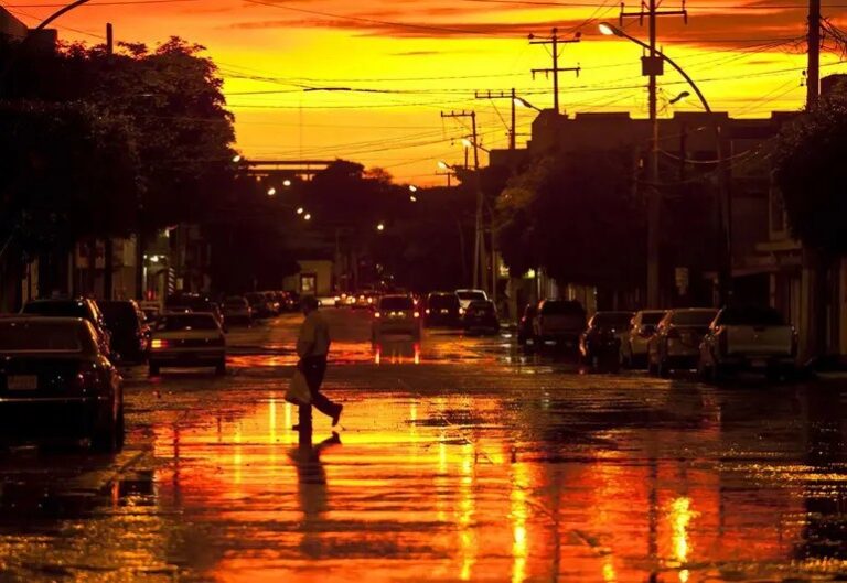 Suspenden clases por lluvias en 7 municipio de Sinaloa