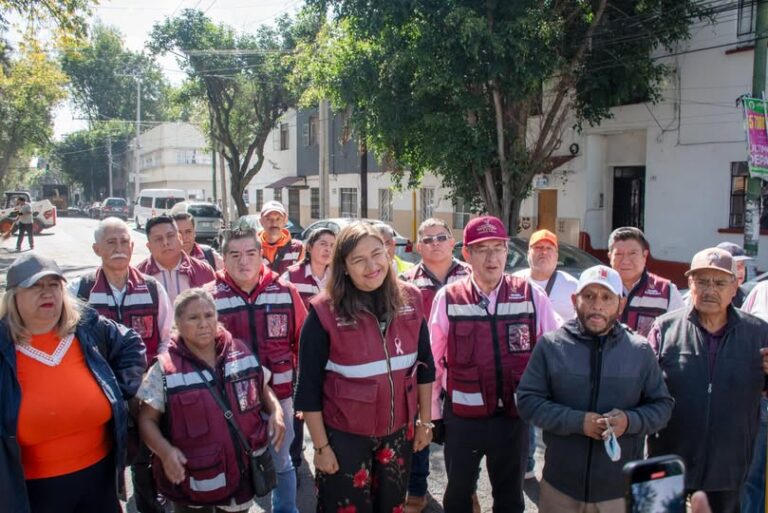 Transforman camellones y espacios públicos para devolverle brillo y seguridad a Azcapotzalco