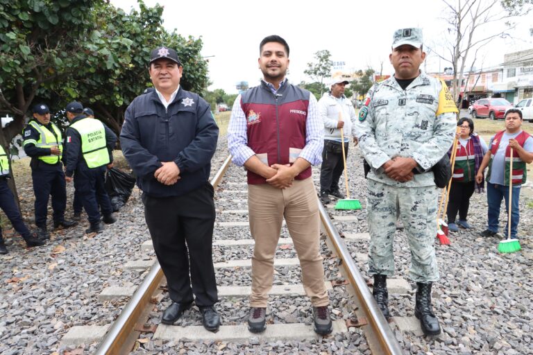 Realiza Nezahualcóyotl mega jornada de limpieza con participación de más de mil servidores públicos