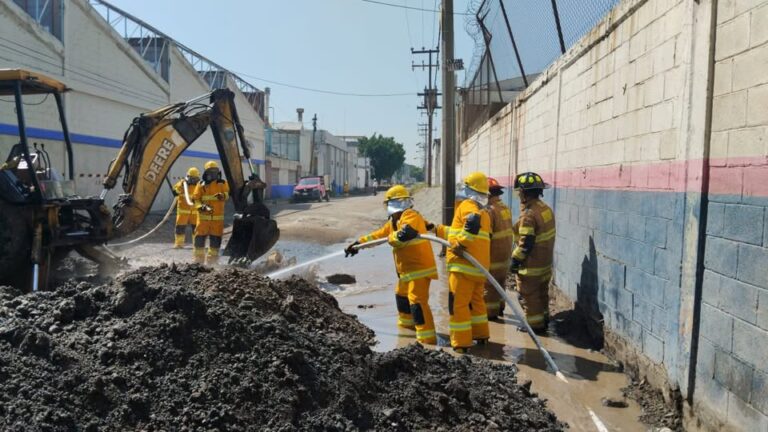 Controlan fuga de gas en zona industrial de Ecatepec; sin lesionados