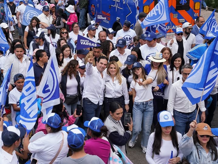 Con un clic, el PAN se abre a la ciudadanía: Enrique Vargas