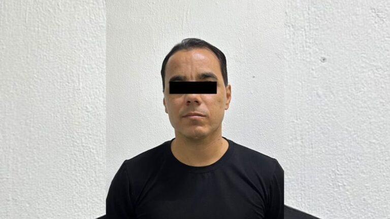 Ingresan a penal de Puente Grande a exfutbolista Omar Bravo
