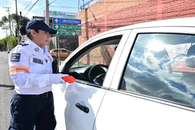 Sólo mujeres podrán infraccionar: entra en vigor la nueva reforma al Reglamento de Tránsito del Edomex