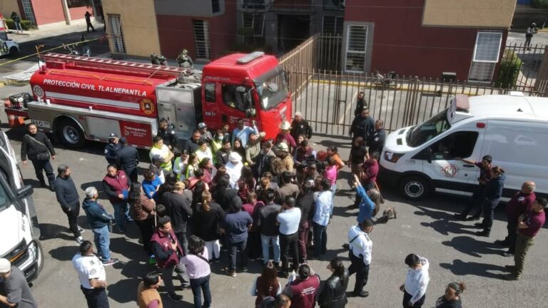 Incendio por acumulación de gas en Tlalcalli deja cuatro lesionados; no hay daño estructural en edificios