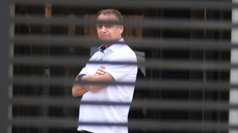 Jair Bolsonaro, expresidente de Brasil, es enviado a prisión