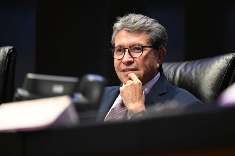 Hay voluntad de deliberar y debatir ampliamente el tema de la revocación de mandato: Monreal
