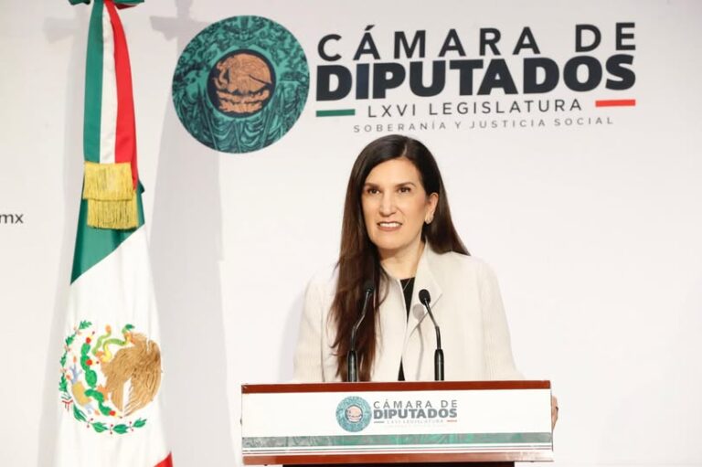 Muerte de Carlos Manzo debe ser un antes y un después en materia de combate a la delincuencia: Kenia López Rabadán