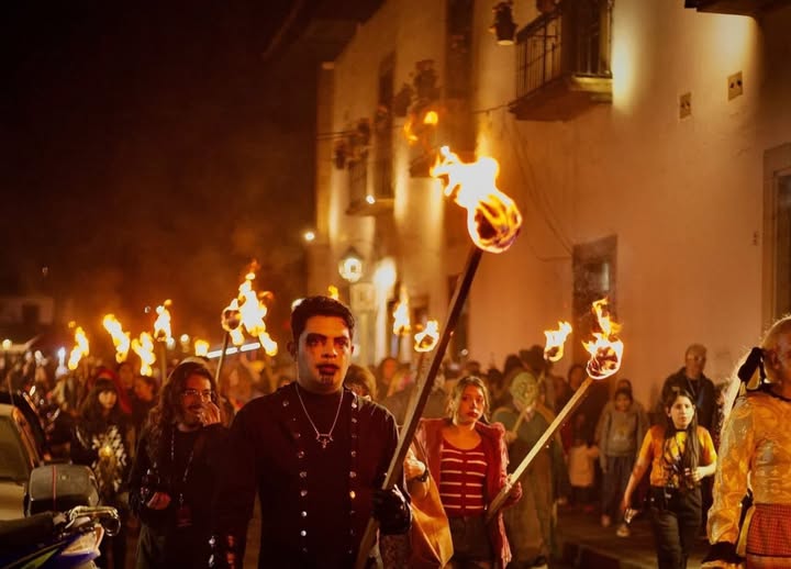 “No Dejes a los Niños Solos” domina la 14ª edición del Festival FERATUM en Pátzcuaro