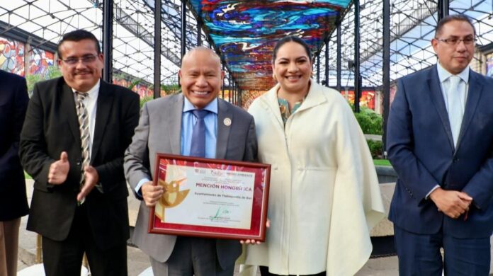 Tlalnepantla recibe el Premio al Mérito Ambiental 2025 por el “Operativo Colibrí”