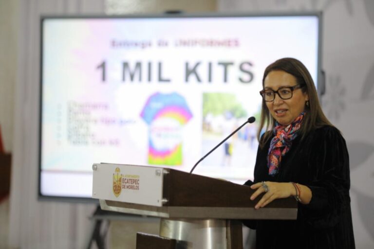 Cambia de Cancha es una decisión para cambiar el destino de una generación: Azucena Cisneros