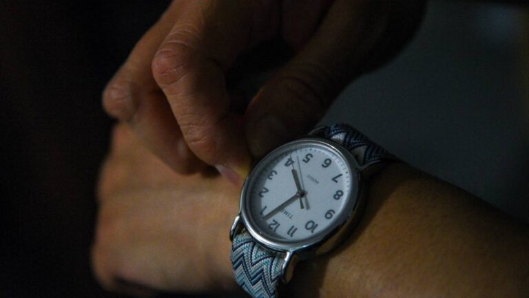 ¿A qué hora se ajusta el reloj en México este 2 de noviembre?