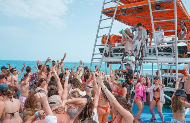 El 40 % de los jóvenes Gen Z organiza sus viajes desde el celular: así cambia la industria turística