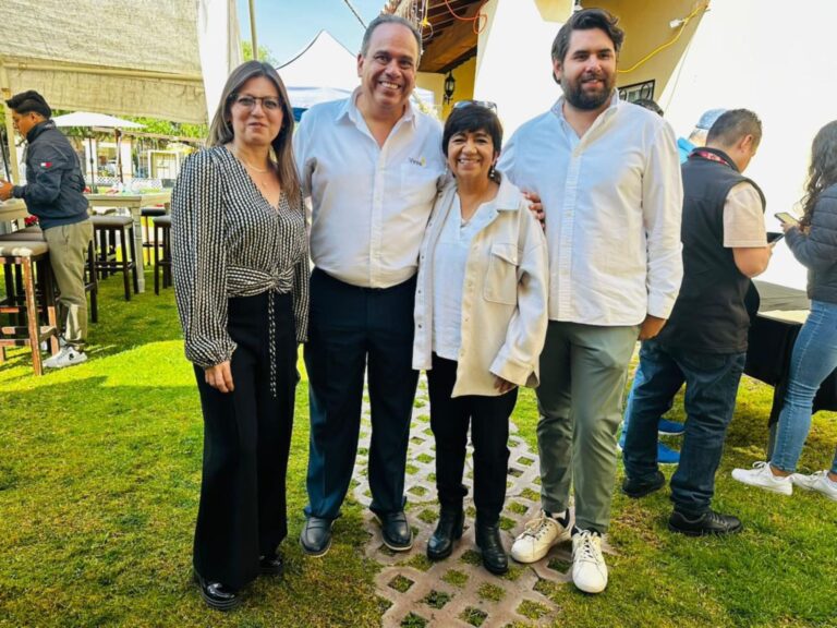 Entregan viviendas a familias reubicadas por el Tren AIFA-Pachuca