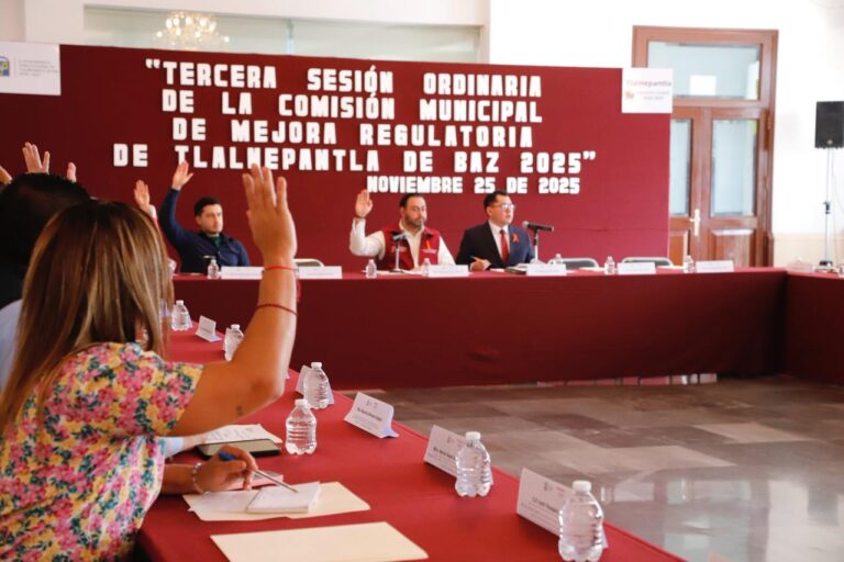 Tlalnepantla simplifica 32 trámites y reduce tiempos de espera gracias a la Mejora Regulatoria