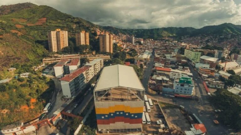 Venezuela confirma llegada de delegación diplomática de EU que valorará la reapertura de la embajada