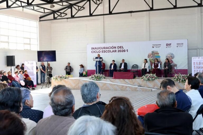 Ser adulto mayor es vivir con dignidad: Raciel Pérez Cruz