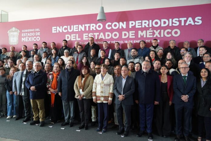 “El periodismo fortalece la democracia y da voz a la ciudadanía”: Delfina Gómez