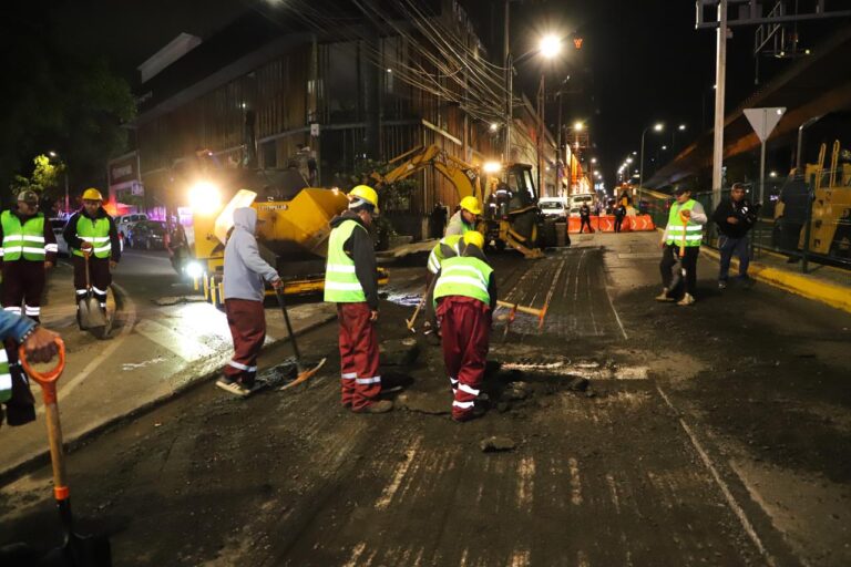 Arranca reencarpetado de carriles laterales de Periférico Sur en Álvaro Obregón