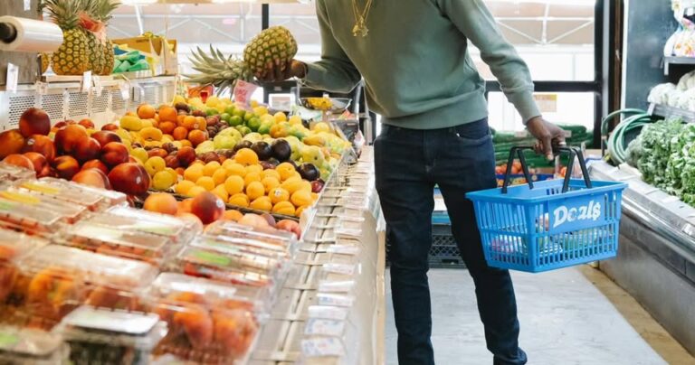 Canasta básica en movimiento: así cambian los hábitos de consumo Canasta básica en movimiento: así cambian los hábitos de consumo