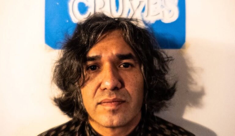 Las Cruxes presenta su nuevo sencillo “DÉJÀ VU” en México