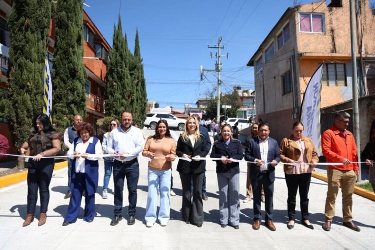 Seguimos invirtiendo con responsabilidad para que las obras lleguen a todo Huixquilucan: Romina Contreras