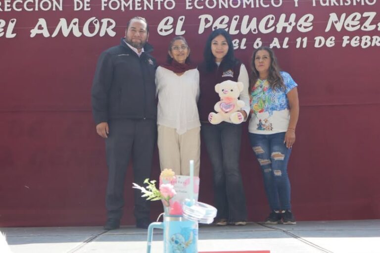 Arranca la Feria del Amor y el Peluche en Neza con más de 80 expositores y apuesta al consumo local