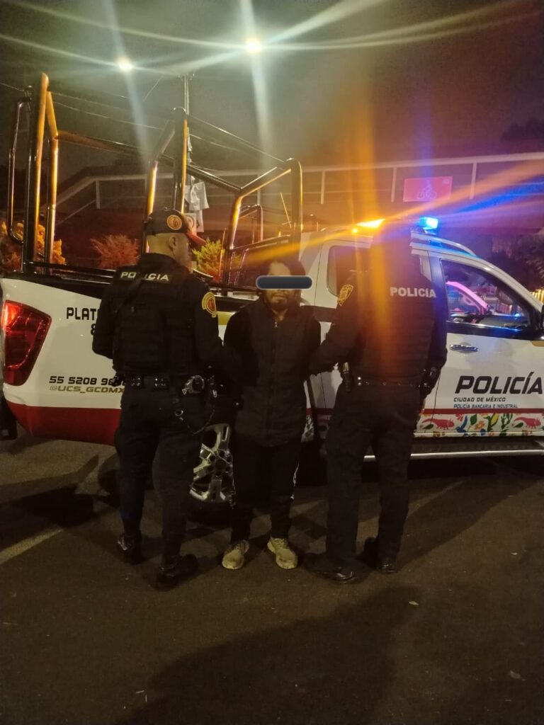 Detienen a presunto asaltante armado tras robo a transeúnte en Álvaro Obregón