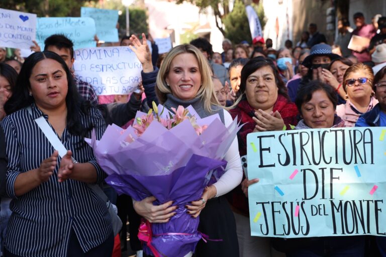 Un gobierno cercano atiende y resuelve: Romina Contreras