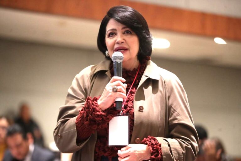 Activan filtros sanitarios y uso de cubrebocas en escuelas del Edomex ante riesgo de sarampión