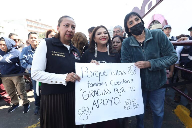 Hoy cerramos una etapa histórica en favor del bienestar animal: Evelyn Parra Hoy cerramos una etapa histórica en favor del bienestar animal: Evelyn Parra