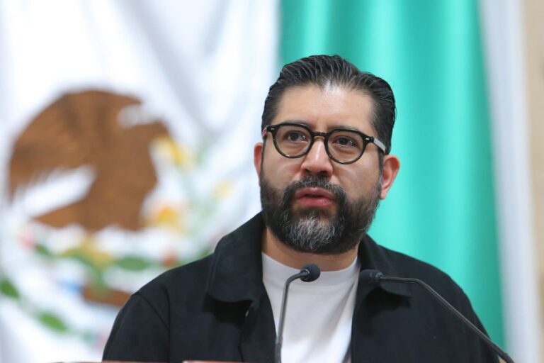 Piden a la SEP aplicar acuerdo que permite Consejos Técnicos sin suspender clases