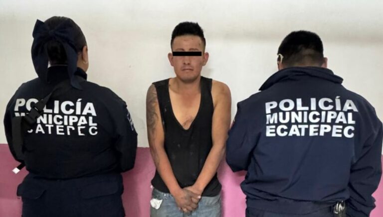 Persecución en Ecatepec: detienen a chofer de torton por manejar intoxicado y agredir a mujer Persecución en Ecatepec: detienen a chofer de torton por manejar intoxicado y agredir a mujer