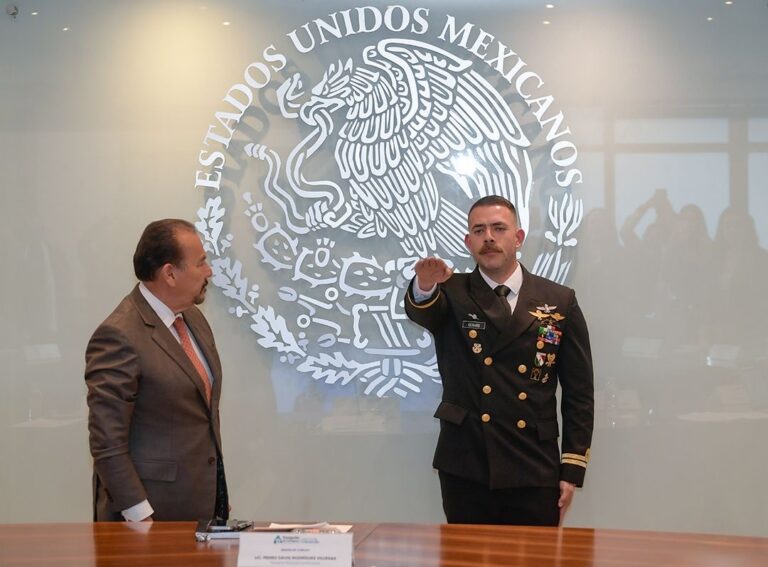 Atizapán nombra nuevo jefe de Seguridad; apuesta por perfil naval en estrategia local