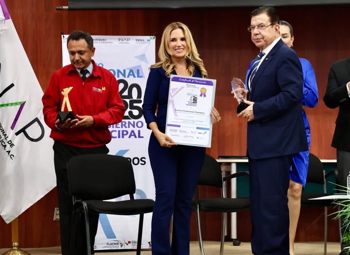 Romina Contreras recibe el Premio Nacional a la Mejor Alcaldesa de México por gestión en Huixquilucan
