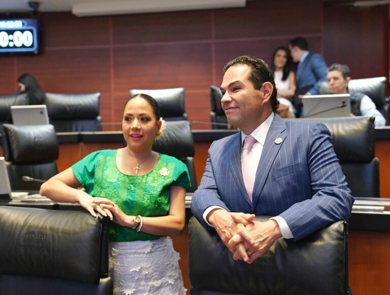 Oposición frena cambios a revocación de mandato; Vargas del Villar habla de “logro” en reforma electoral Oposición frena cambios a revocación de mandato; Vargas del Villar habla de “logro” en reforma electoral