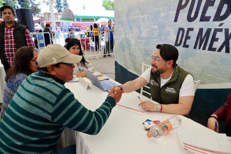Vecinos de Cuautitlán Izcalli exigen servicios y orden urbano en jornada “Día del Pueblo”