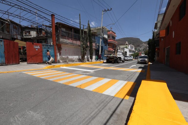 Tlalnepantla invierte más de 94.9 millones en repavimentación; obras abarcan oriente y poniente Tlalnepantla invierte más de 94.9 millones en repavimentación; obras abarcan oriente y poniente