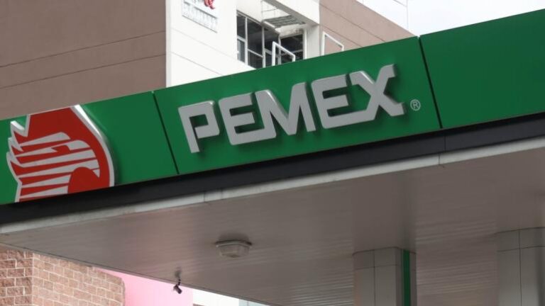 Bloqueo en planta de Pemex en Chiapas pone en riesgo el suministro de gasolina