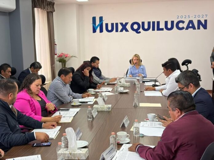 https://reflexion24informativo.com.mx/cabildo-abierto-huixquilucan-romina-contreras-demandas-ciudadanas-seguridad-servicios/