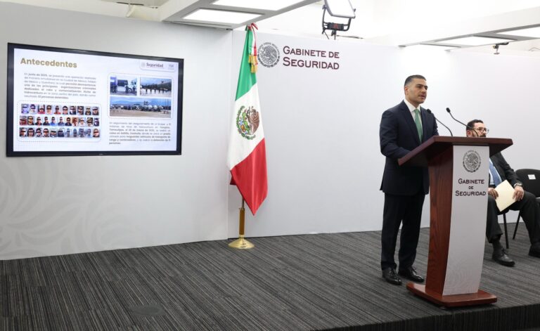 Desmantelan red nacional de huachicol; detienen a 14 y aseguran infraestructura clave