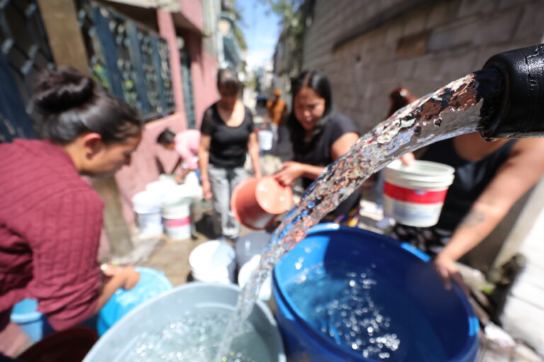 Huixquilucan advierte multas de hasta 4,600 pesos por desperdiciar agua en Semana Santa