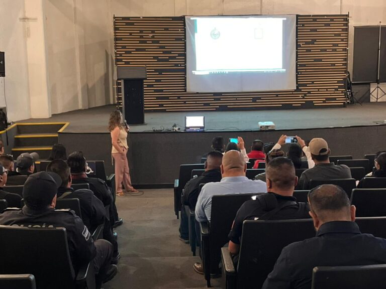 Naucalpan apuesta por capacitación policial: refuerzan uso del IPH para mejorar seguridad Naucalpan apuesta por capacitación policial: refuerzan uso del IPH para mejorar seguridad