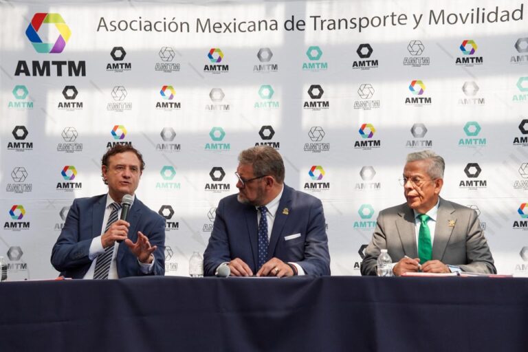 Transporte público en México “ya es un tema político y social”, advierten rumbo al 17CIT