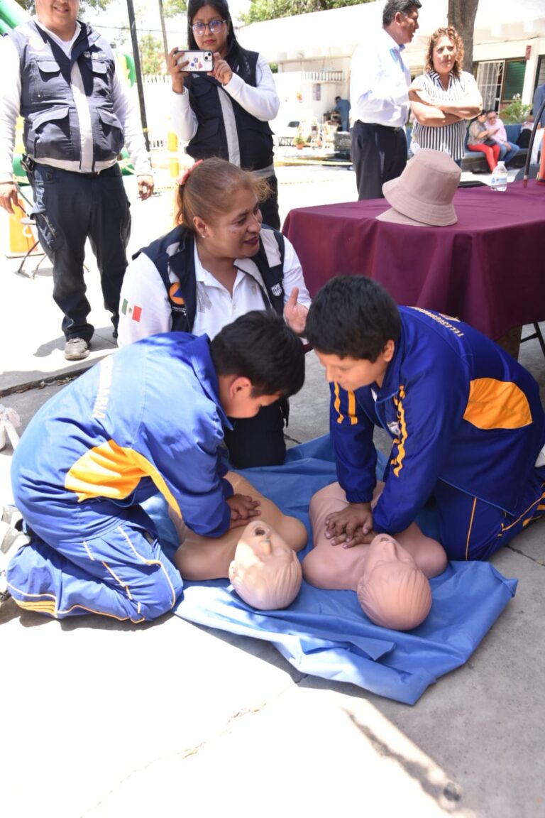 CDMX impulsa derechos de la niñez con feria gratuita; más de 500 menores participan en Venustiano Carranza