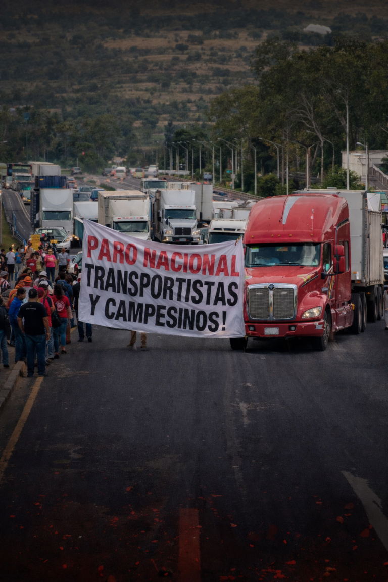 Paro nacional de transportistas y campesinos se desactiva parcialmente, pero advierten nuevas movilizaciones