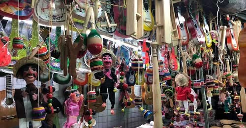 Réplicas chinas desplazan artesanías mexicanas y ponen en riesgo mercados tradicionales: Canaco CDMX
