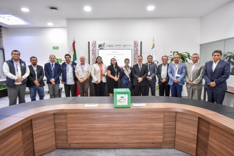 Reconocen aportaciones científicas para proteger la sanidad vegetal en México
