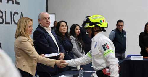 Huixquilucan reconoce a rescatistas y refuerza operativo de seguridad rumbo al Mundial Huixquilucan reconoce a rescatistas y refuerza operativo de seguridad rumbo al Mundial