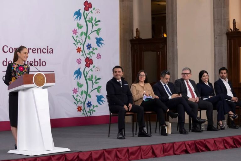 Sheinbaum releva dirección de Pemex; Juan Carlos Carpio asumirá el mando de la petrolera